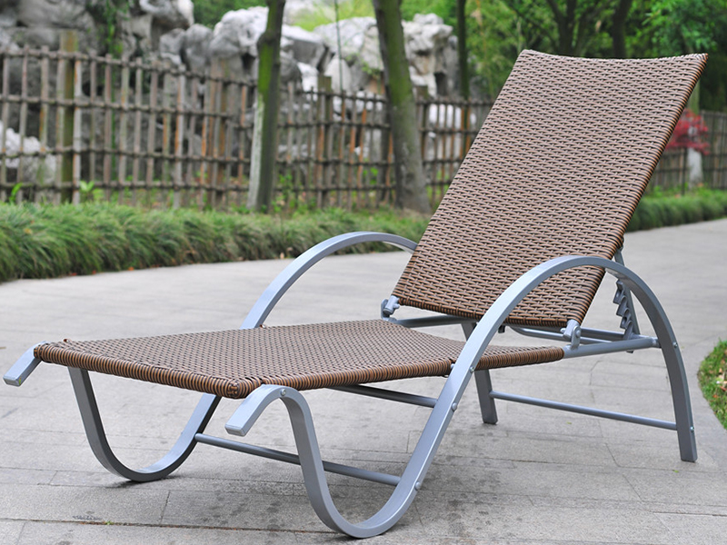 Lounge di vimini all'aperto, daybed di vimini in alluminio, lounge di vimini a bordo piscina YQ-RB-401