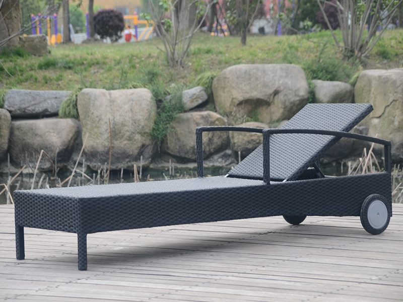 Lounge Rattan all'aperto, daybed di rattan in alluminio con ruote YQ-RB-439