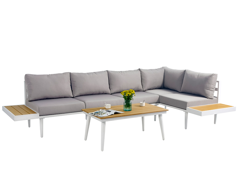 Set di divani combinati in alluminio, set di divano 3pcs con legno sintetico, mobili per esterni YQC-2762