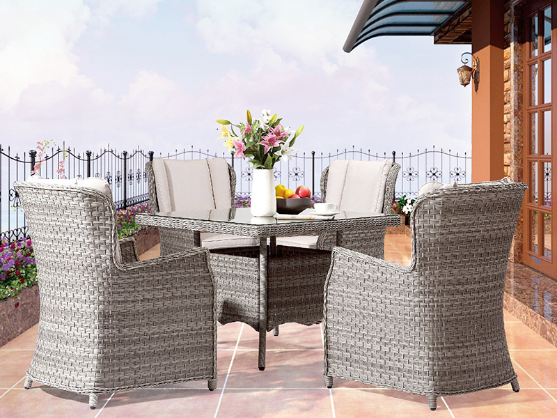 Set da pranzo Rattan YQR-537